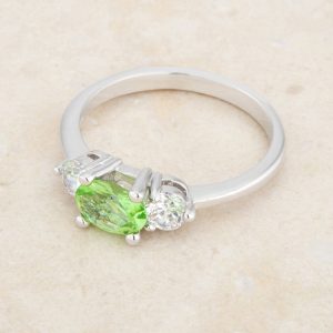 Miranna 1.2ct Peridot CZ Rhodium Classic Oval Ring - Image 5