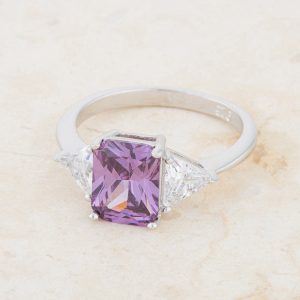 Classic Amethyst Sterling Silver Engagement Ring - Image 5