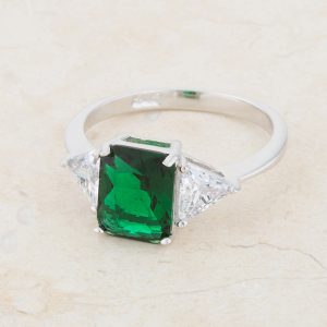 Classic Emerald Green Sterling Silver Engagement Ring - Image 5